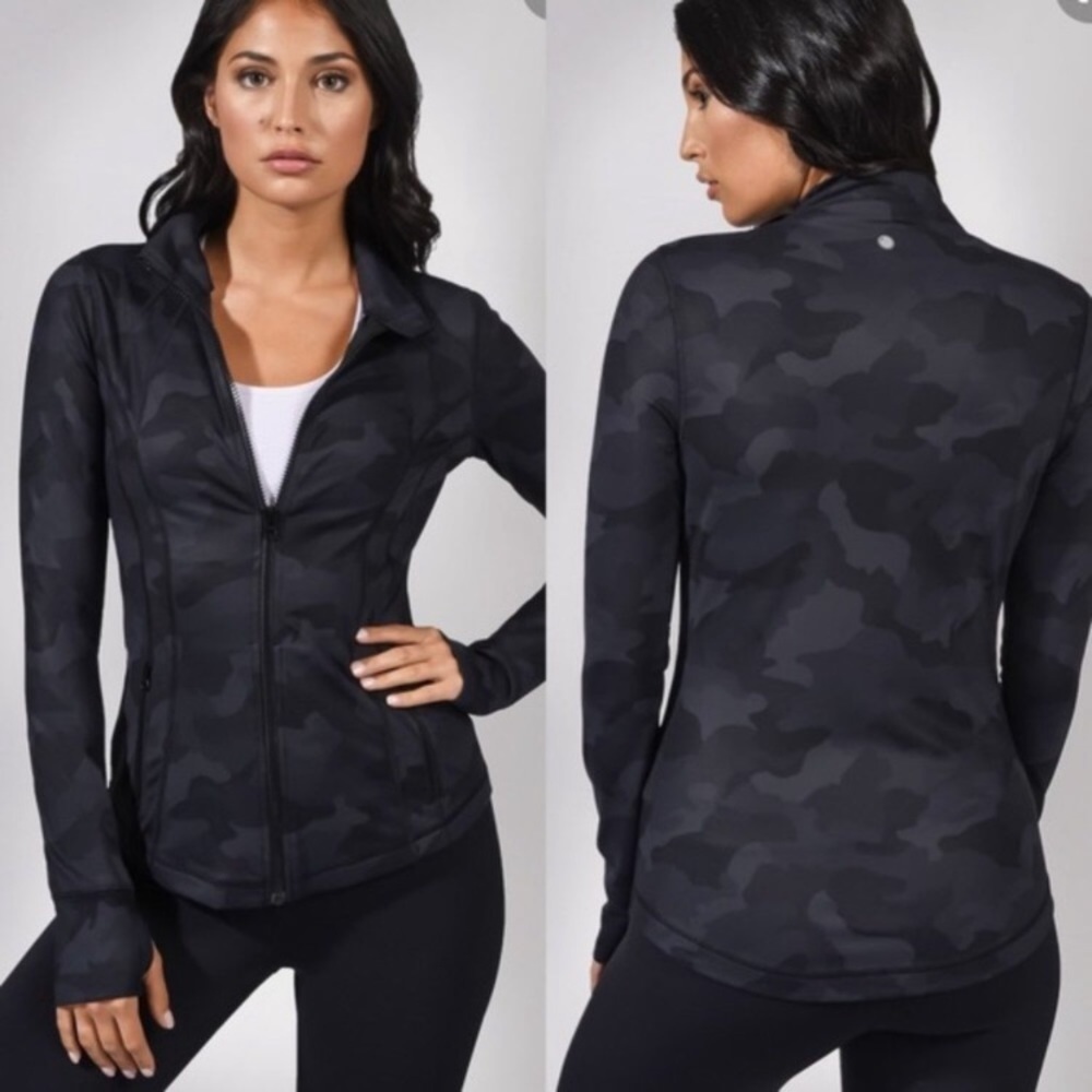 ?.Yogalicious Track Camo Jacket